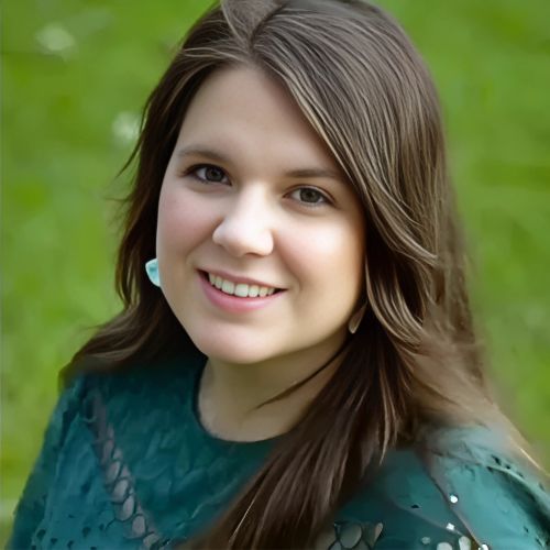 Leann Kuhlmann-Qi